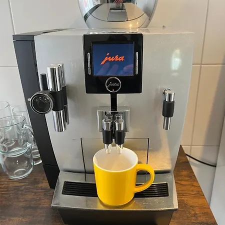 Luxe Woning 'barns' Aan Zee + Airco + Parkeren Casa de Férias *