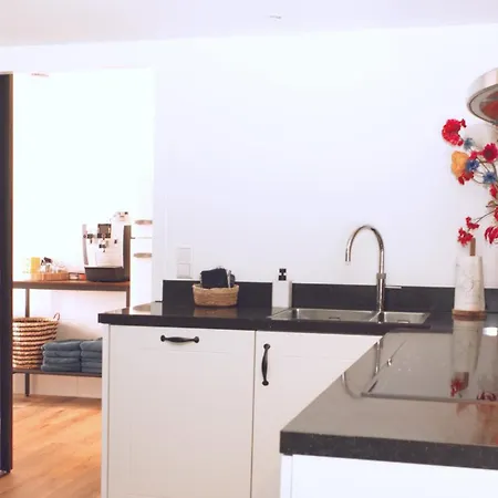 Holiday home Luxe Woning 'barns' Aan Zee + Airco + Parkeren